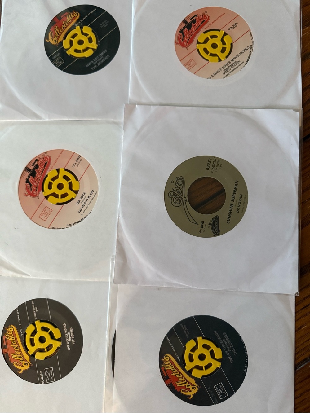 LOT of 45 RPM Vinyl Singles with 45 spacer adapters (lot of 6)